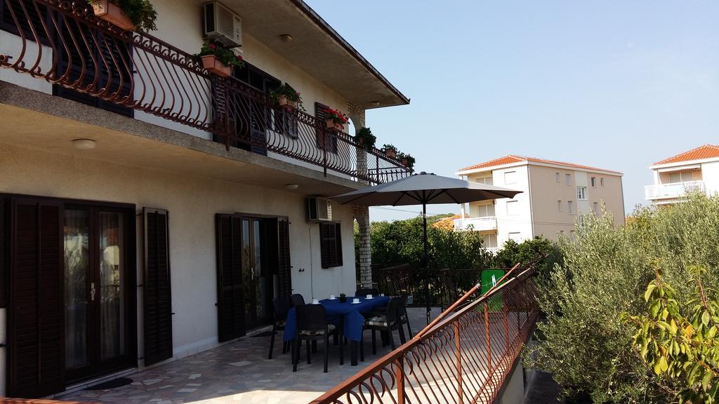 Apartman Dukic Apartment Trogir Bagian luar foto